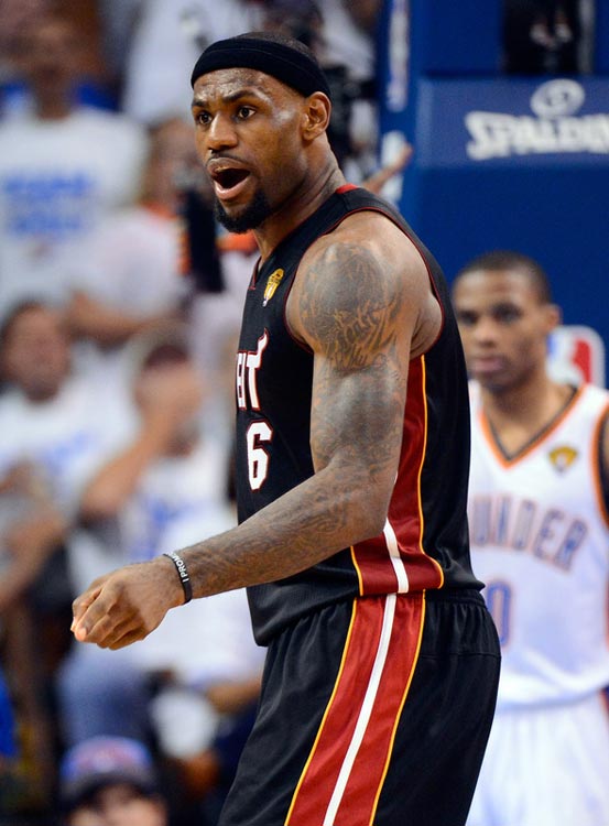 单届世欧预／欧预赛进球榜：哈兰德、莱万16球并列第一（世欧预／欧预赛单届射手榜：哈兰德与莱万同以16球领跑）