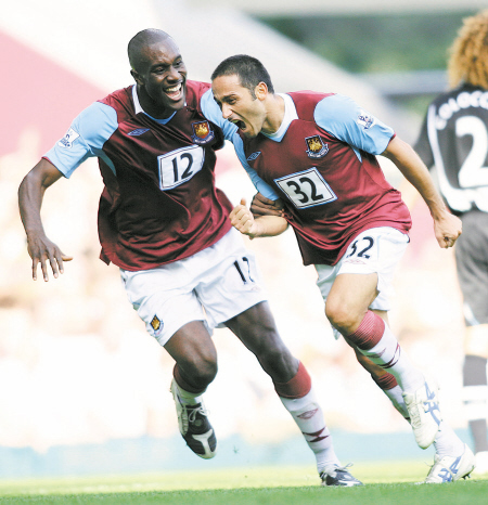 主场擒川取连胜，过程起伏难称意（主场击败四川连胜延续，比赛起伏难尽人意）