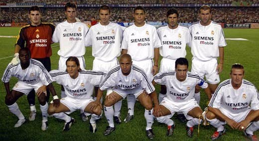 孙兴慜重返北伦敦揭幕壁画并与球迷告别（孙兴慜回归北伦敦出席壁画揭幕，向球迷告别）