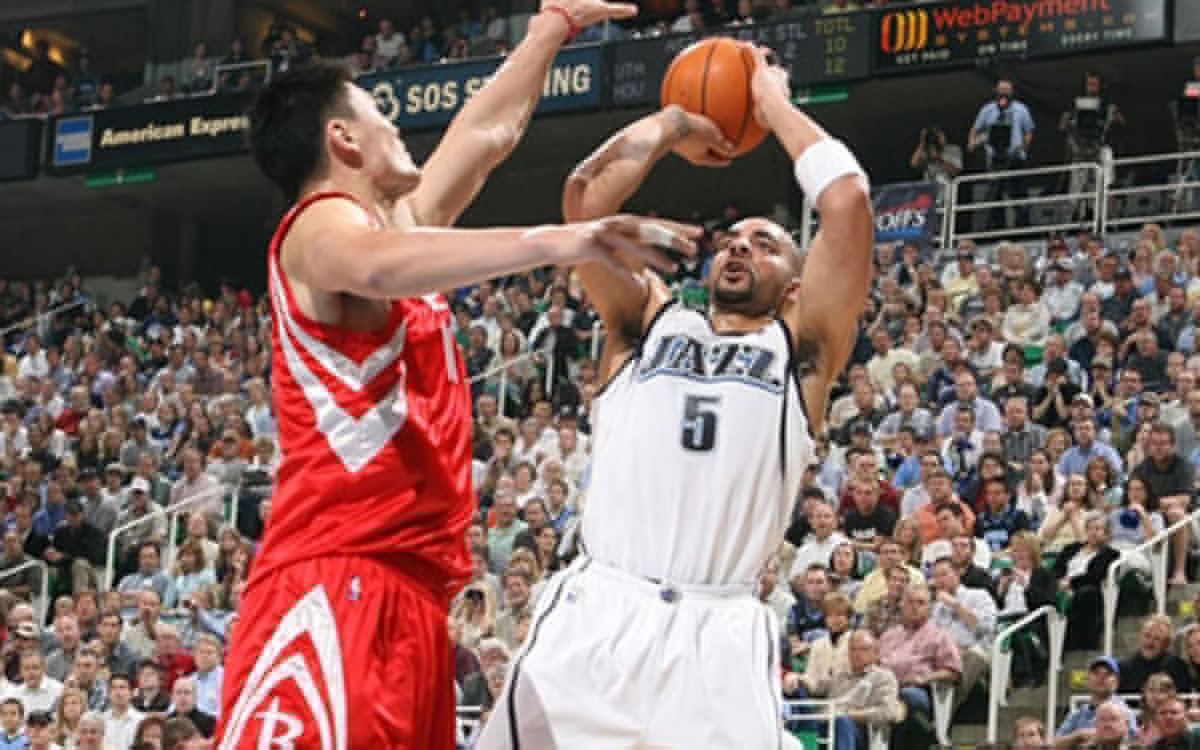 联想天禧AI足球智能体正式上线，亮相咪咕世界杯抽签夜直播（联想天禧AI足球智能体重磅上线，于咪咕世界杯抽签之夜直播首秀）