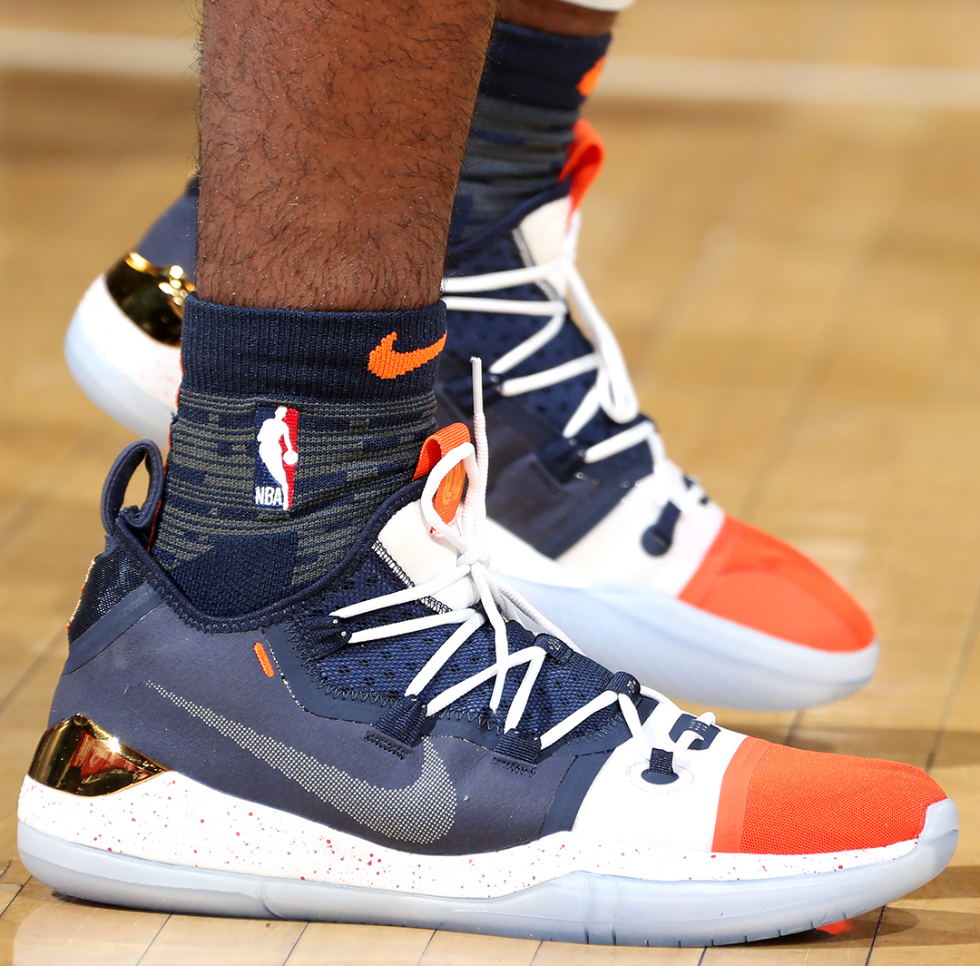 土媒：土超球员返回途中汽车突然起火，好在球员本人提前下车（土超球员返程途中座驾突发起火，所幸本人已先行下车）