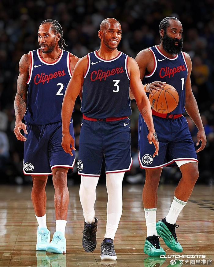 客战梅州建功，英博18岁小将杨铭锐斩获职业生涯首球（客场对阵梅州破门，英博18岁新星杨铭锐喜迎职业处子球）