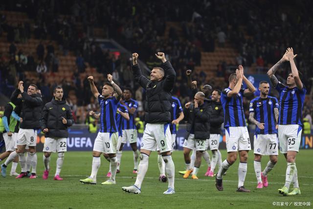 队记：杨瀚森随着比赛的进行越打越舒服，他需要真正上场打球（队记：杨瀚森随着比赛推进越打越舒服，亟需更多实战时间）