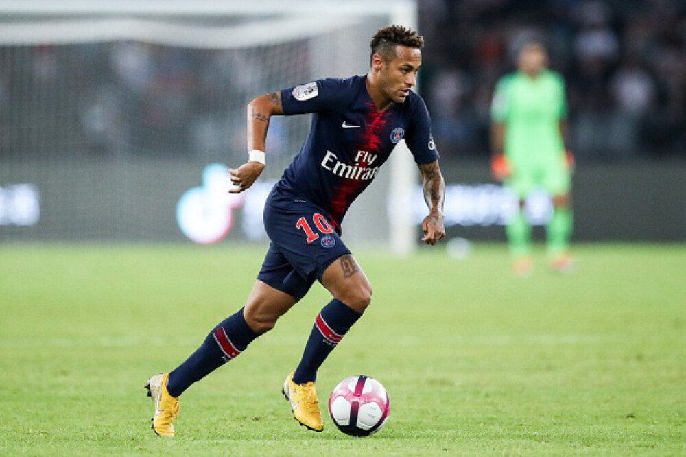 巴萨梅西助攻队友攻入制胜球（梅西送出助攻，巴萨队友打入制胜一球）