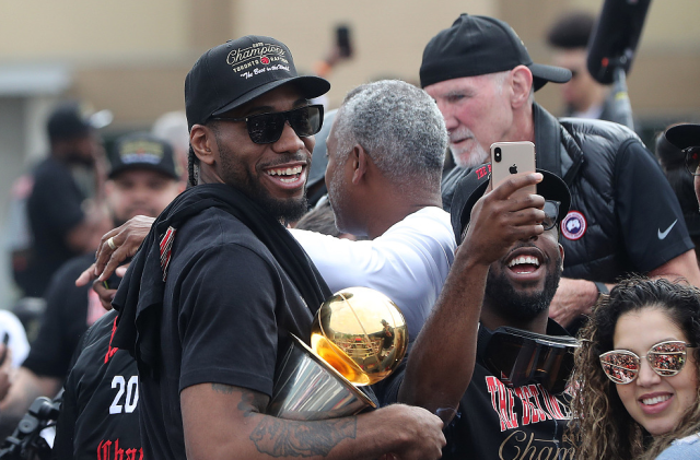 传记作者：莱万曾不满哈维的训练，他在波兰和拜仁都曾施压换帅（传记作者称：莱万不满哈维训练方式，曾在波兰与拜仁推动更换主帅）